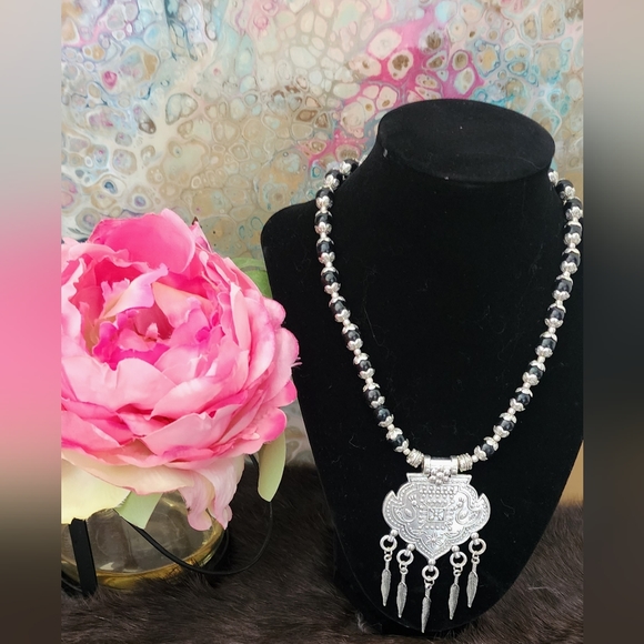 Aztec Necklace - Picture 2 of 7